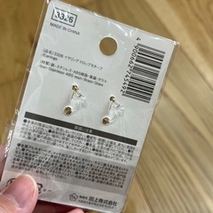 【新品未使用】桜モチーフ　樹脂イヤリング　　　　の画像