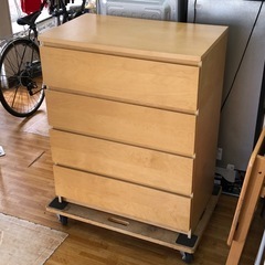 IKEA チェスト MALM 収納　4段　箪笥　引き出し