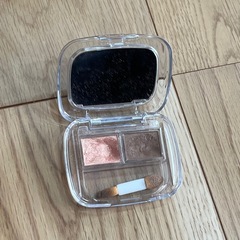 マジョリカマジョルカ　コンパクト　アイシャドウ付きの画像