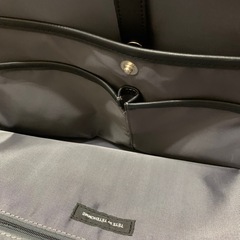 テットオム　ビジネスバッグ　ブリーフケースの画像