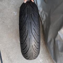 バリ山MICHELIN、パイロットロード4
サイズ160/60Z...