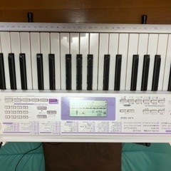 CASIO キーボード　LK-122の画像
