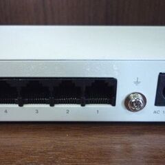 ELECOM 1000BASE-T対応 スイッチングハブ 3台セット EHC-G05MN-HJW 2015年製 EHC-GXXMNシリーズ 電源内蔵 5ポート 札幌市東区 新道東店の画像