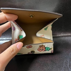 COACH オリガミウォレット ウィズ フローラル 三つ折り財布 の画像