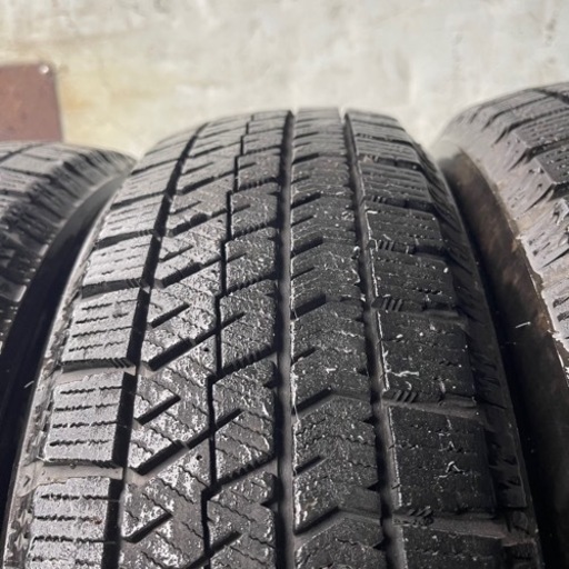 バリ山　BRIDGESTONE ブリヂストン　ブリジストン　VRX2 165/60R15 スタッドレス　タイヤ　2021年製　15イン
