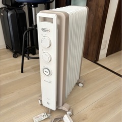 デロンギオイルヒーター美品の画像