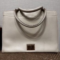 モスキーノ　ハンドバッグ　初台または西荻窪の画像