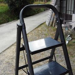 値下げ　脚立　ステップ　５段　中古の画像