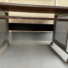 ニトリ NITORI フロアPCラック スタンリーDBR パソコンラック パソコン机の画像