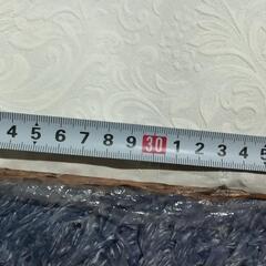 壁紙　ホワイト　上品　エンボス花柄　生糊付きの画像