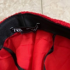 ZARA ツイードキャスケットの画像
