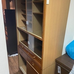 食器棚 衣類タンス　鏡台　単品可 
まとめ　引取限定
