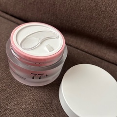 アヌア　桃　ナイアシンリッチモイスチャークリームの画像