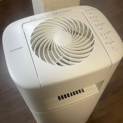 アイリスオーヤマ　KIJDC-P60-W　サーキュレーター　衣類乾燥機　2023 サーキュレーター衣類乾燥除湿機 アイリスオーヤマ KIJDC-P60 2023年製