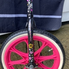 一輪車　スタンド付きの画像