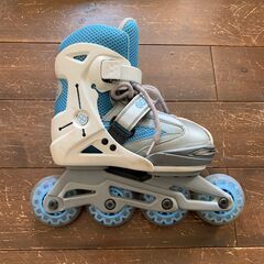 ローラーブレード　インラインスケート　15.5-18.5cmの画像