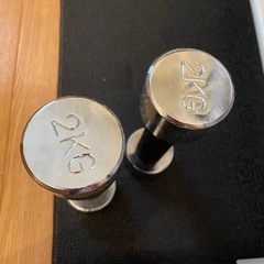 スピンバイク・2キロダンベルの画像