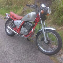 旧車　40年前のホンダCBX125の画像