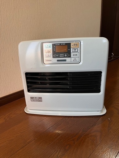 石油ファンヒーター　コロナ製