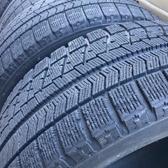 ブリヂストンVRX205/55R16スタッドレス4本の画像