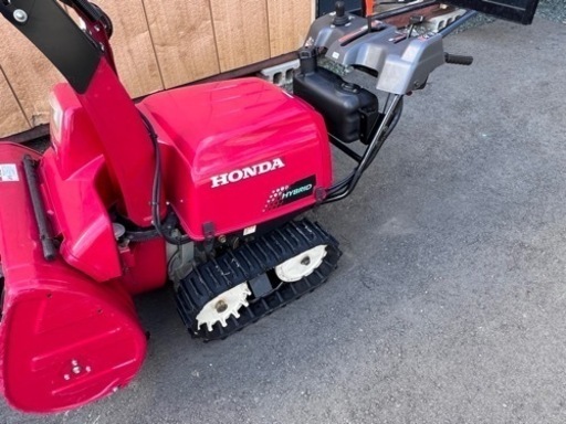 ホンダ ハイブリッド除雪機 HSS1170i 実働！