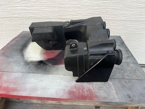 z550gp エアクリーナーボックス　z400gpにも