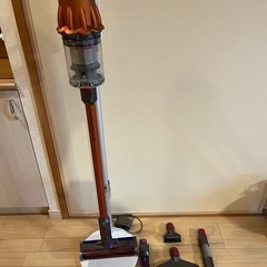Dyson(ダイソン) スティック掃除機 コードレスSV18 FFの画像