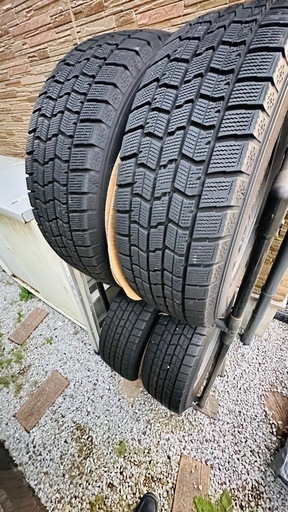 30アルファード　30ベルファイア　グッドイヤー 215/65r16スタッドレス