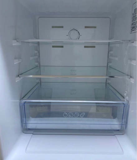 2022年製　ハイセンス　　135ℓ