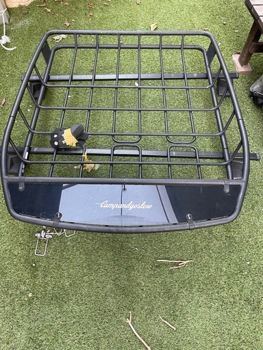 THULE ルーフキャリア　ラック