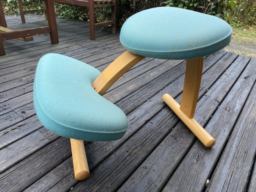 姿勢がよくなる椅子（中古）