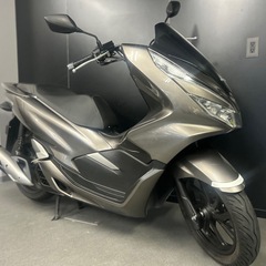 【厳選中古車•ローンOK】ホンダ PCX125 JF81 スマートキー【ご契約でヘルメットプレゼント🎁】の画像