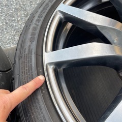 Ｒ35  ＧＴ-Ｒ　純正アルミホイール　RAYS製　タイヤ付き　４本セットの画像