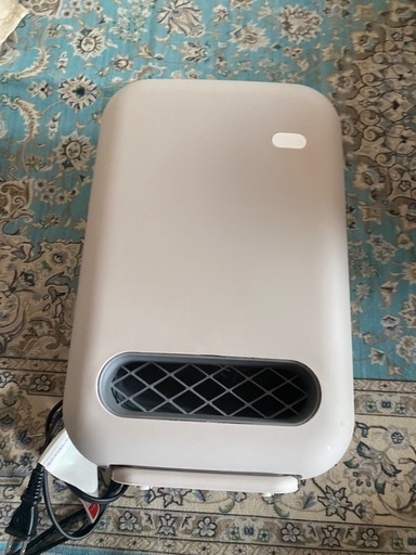 アイリスオーヤマ。\n電気ストーブ。