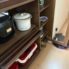 食器棚の画像