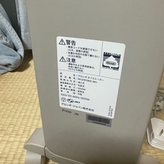 【受付停止中】デロンギ　オイルヒーター　説明書・保証書ありの画像