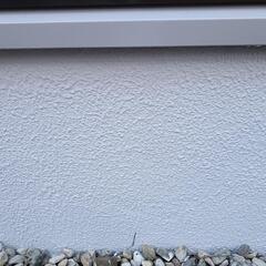 一軒屋、アパート等基礎の汚れやクラックが気になる方に - 手伝いたい/助けたい