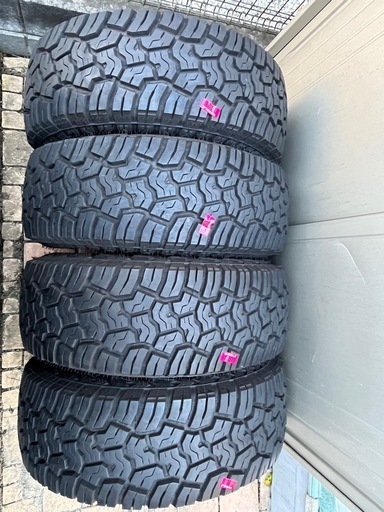 ヨコハマタイヤ　ジオランダー　x-at 285/70r17　23年製　4本セット