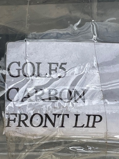 値下げ　ワーゲンゴルフ5GTI   
フロントカーボンリップ　未使用神奈川引取り限定