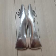 靴　バレエシューズ　L　シルバー色　パンプスの画像