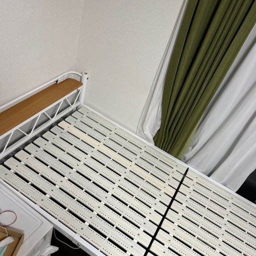 【決定済み】金属製シングルベッド