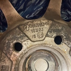 車のパーツ タイヤ、ホイールの画像