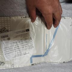 新品DHC直営店オリジナルブックカバーミッキーマウスの画像