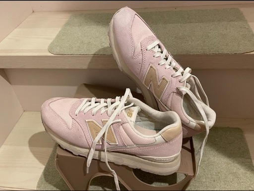 ニューバランス996