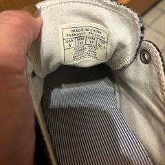 ラルフローレンスニーカーの画像