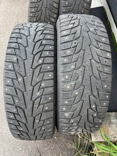 取引中　215/65R16 ハンコック　スパイクタイヤ
