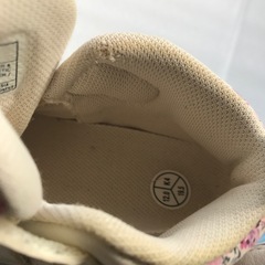 アシックス スクスク ファブレ ファースト 花柄12センチの画像