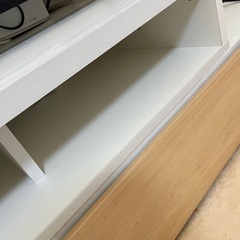 伸縮可能テレビ台の画像