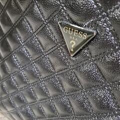 guess?ショルダーバックの画像