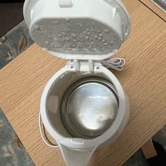 状態良し  ケトル 電気ポットの画像